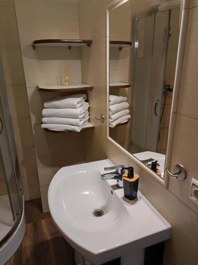 Apartament Przy Fontannie Neptuna Gdańsk Eksteriør bilde